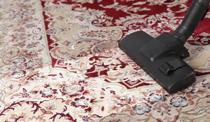 Rug cleaning with vacuum cleaner